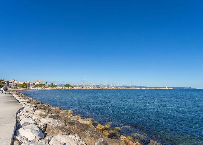 Le Zodiaque Ii-3 By Interhome * Hyères